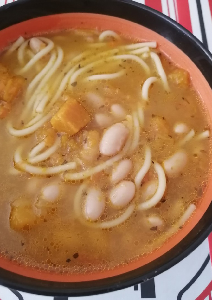 Una foto de Porotos con rienda