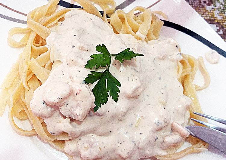 Macarrão com molho de camarão - Tudogosreceitas