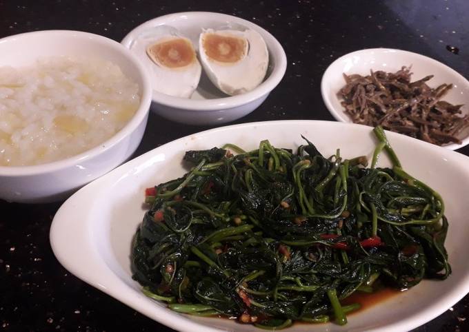 Bubur ubi +kangkung.blacan pedass