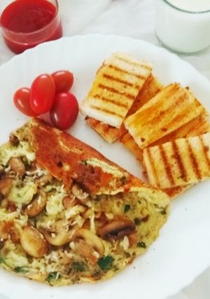 A picture of Cheesy Mushroom Omelette.