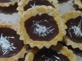 Pie kering isi coklat