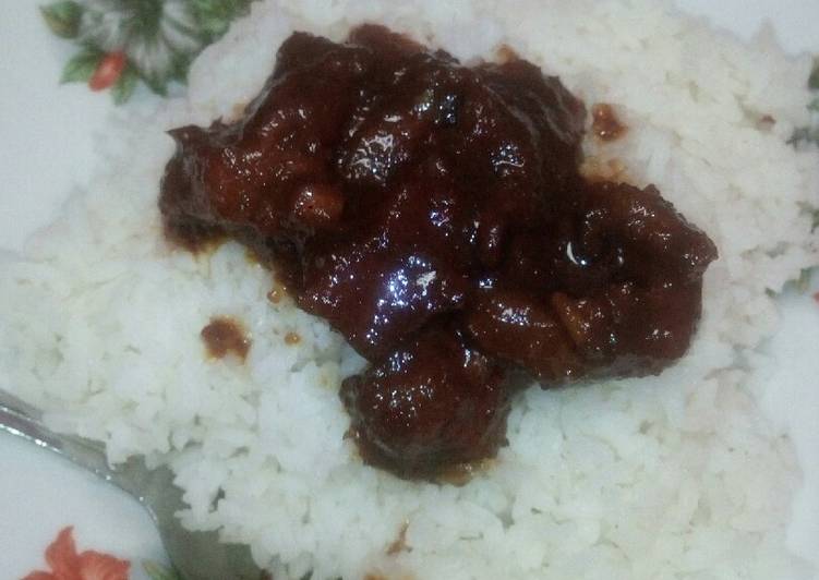 Daging bumbu krengseng