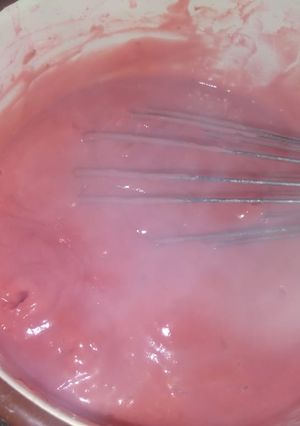 Una foto de Crema pastelera de fresa