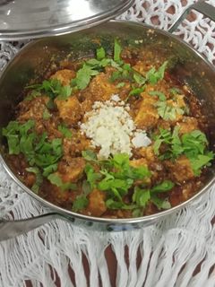 પનીર બટર મસાલા (Paneer Butter Masala Recipe In Gujarati) રેસીપી મુખ્ય ફોટો