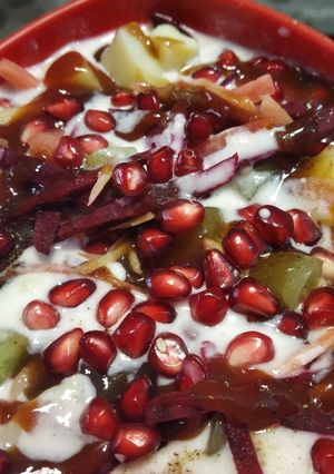 A picture of Dahi Vada.