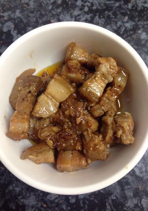 Hình của món Thịt heo kho ngũ vị hương.
