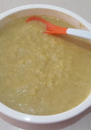 Foto resep Mpasi 10 bulan : Bubur Nasi, Brokoli, Wortel & Ayam