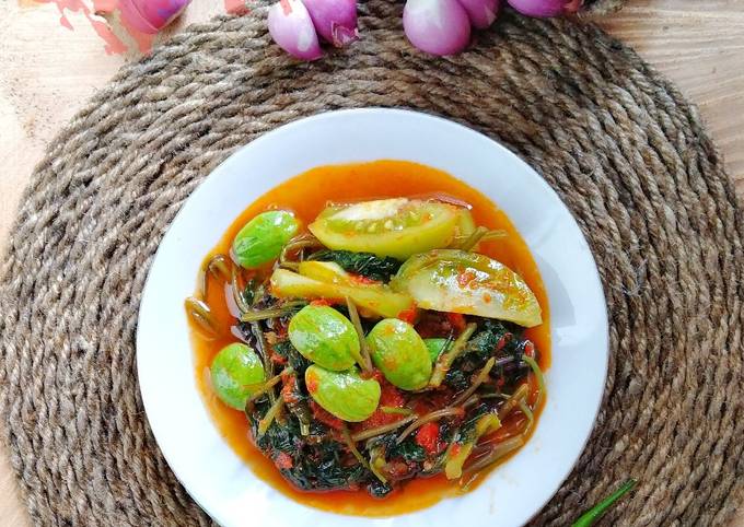 Wajib coba! Bagaimana cara bikin Tumis Pedas Daun Ubi Jalar dijamin sesuai selera