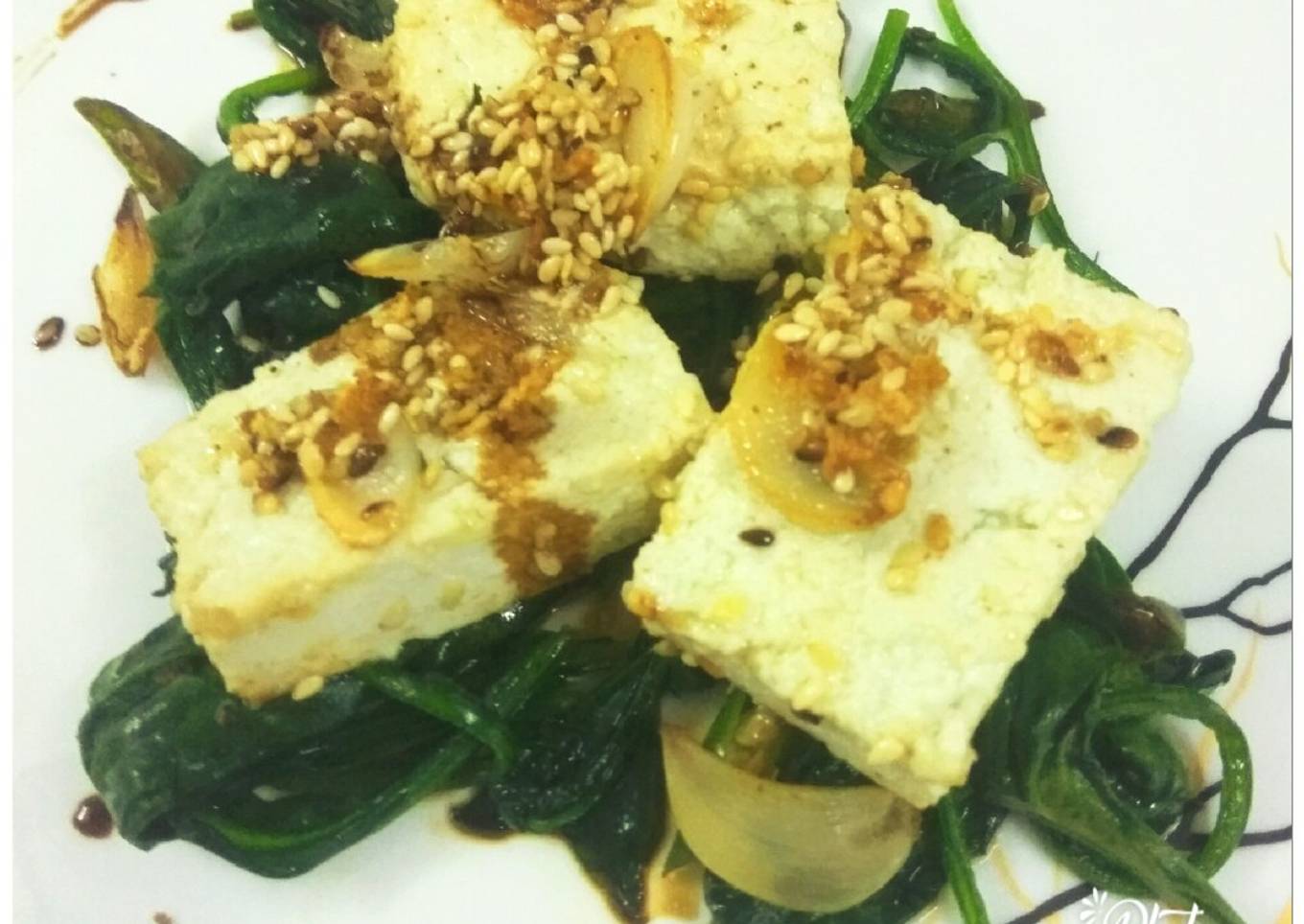 Toffu with grilled spinach