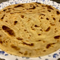 A picture of Mazedar crispy paratha.