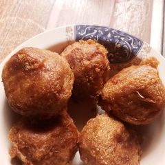 A picture of Yam balls.
