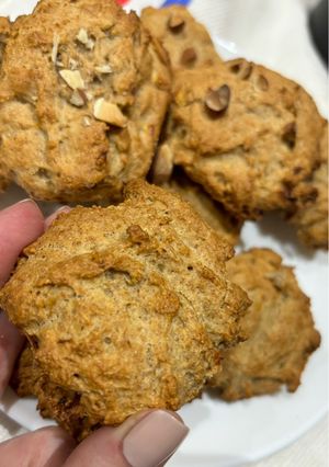 Una foto de Galletitas de banana (opcional: integral)