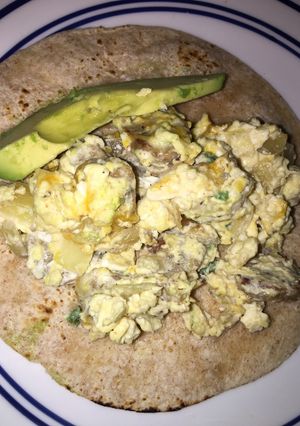 A picture of Jalapeño popper eggs.