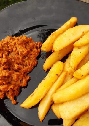 A picture of Baked wedges.