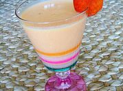 Una foto de mousse de melocotón