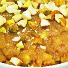 A picture of Besan ka Halwa.