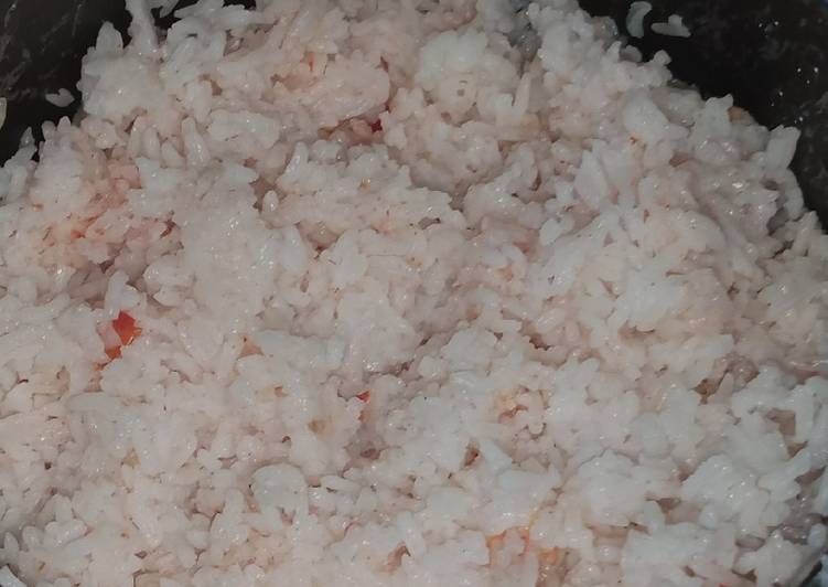 Bagaimana Menyiapkan Nasi gurih tomat Super Lezat