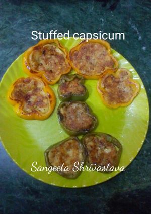 A picture of Stuffed capsicum.
