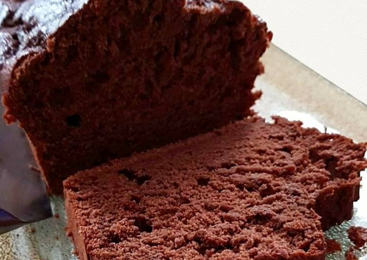 Recette: Gâteau moelleux au chocolat sans matière grasse