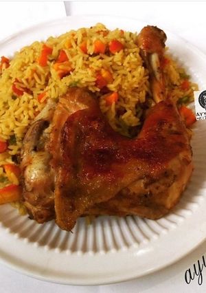 A picture of Jollof rice.
