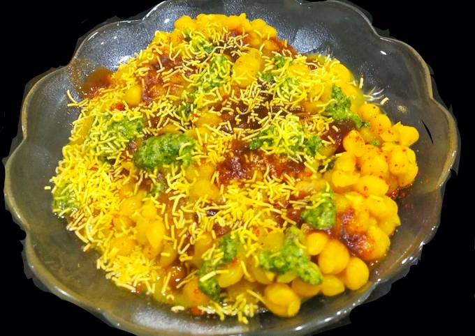 Stuffed Ragda Pattice Chat