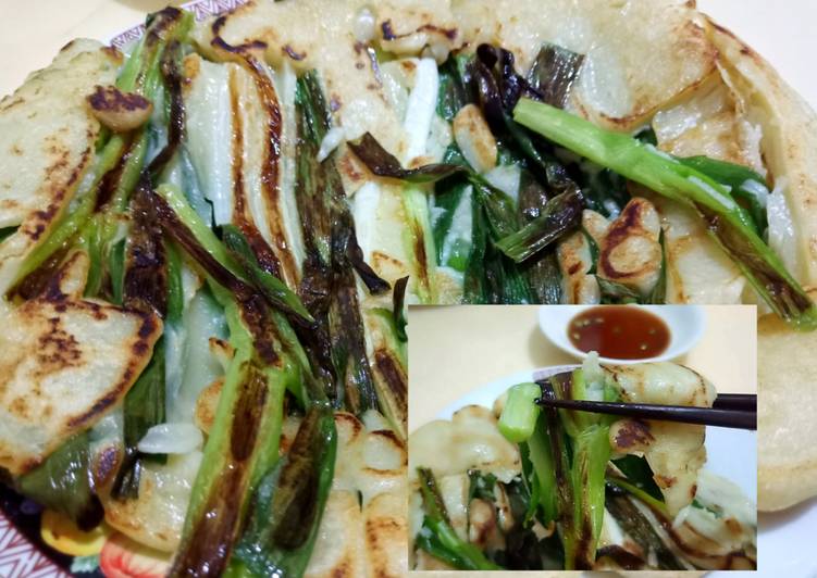 Pajeon - Pancake Daun Bawang ala Korea