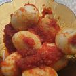 Telur bulat balado