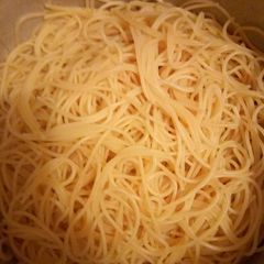 A picture of Perfectly boiled spaghetti.
