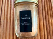 A picture of garlic taco seasoning