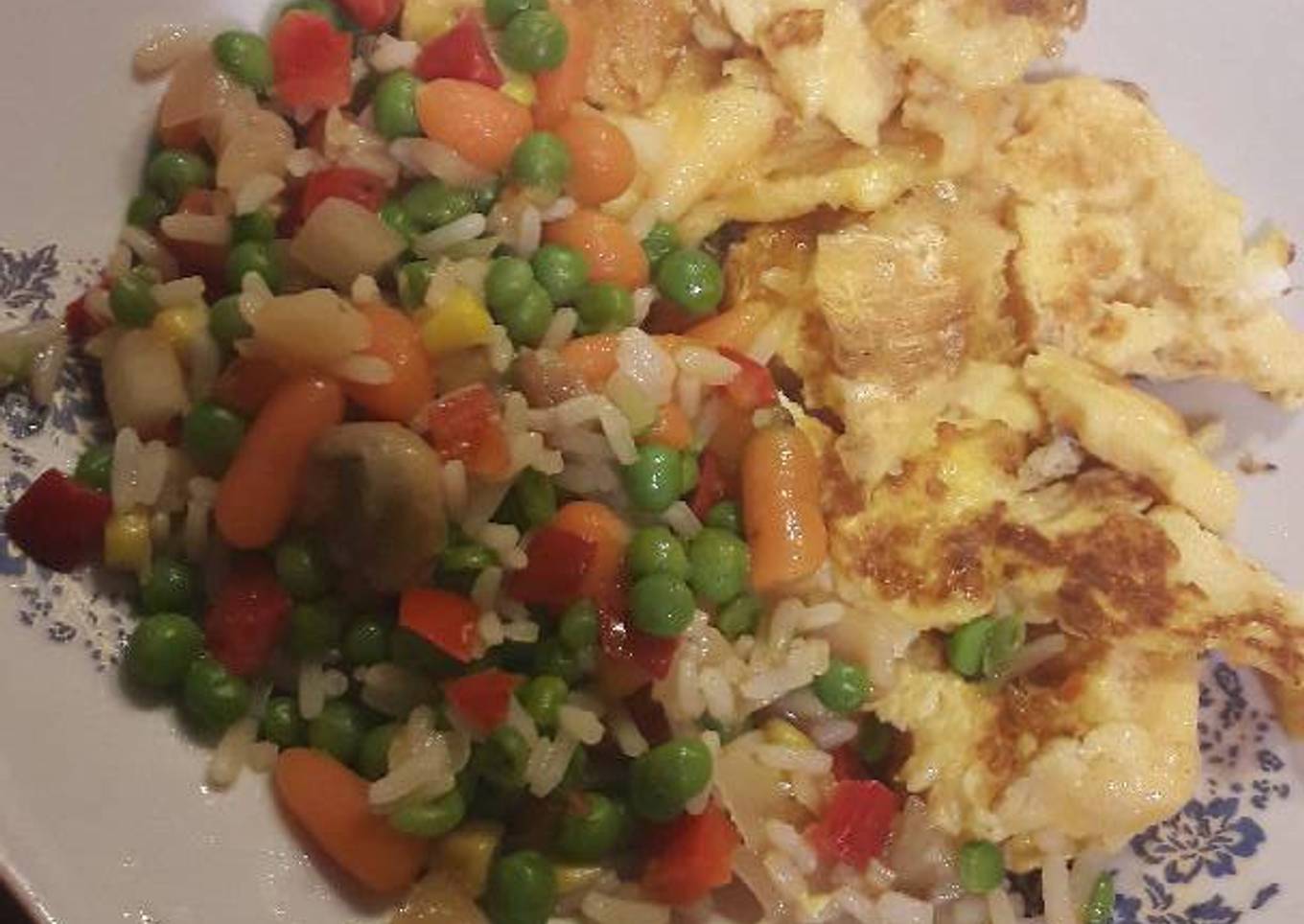 Veggies in butter with cheese omelette