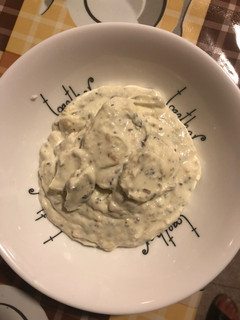 Una foto de 340. Pesto de albahaca, cacahuetes y queso fresco (salsa)