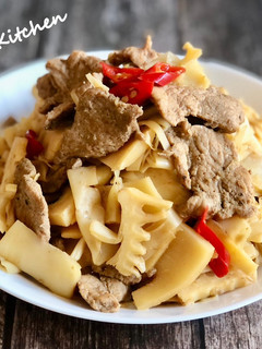竹筍炒肉絲 / 桂竹筍 的食譜成品照片