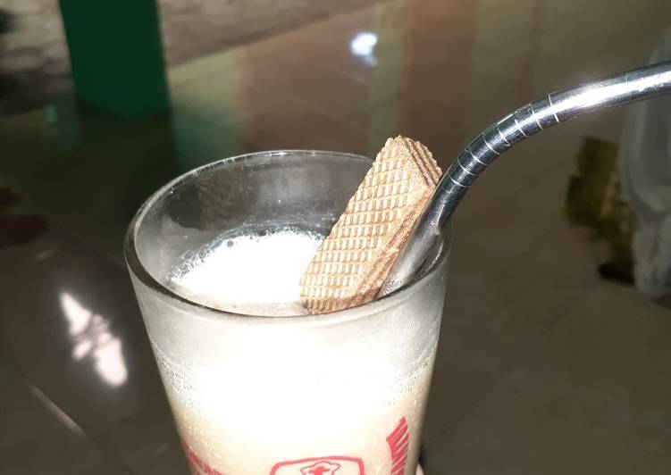 Bagaimana Membuat Vanilla latte Anti Gagal