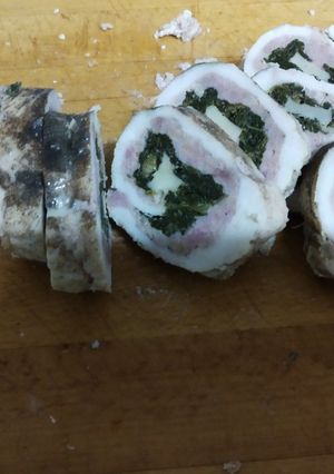 Una foto de Pechuga de pavo rellena