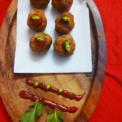 A picture of Bread Stuffed Mango Appe.