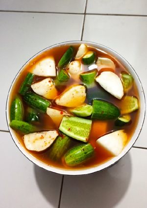 Foto resep Asinan sederhana bengkuang dan timun