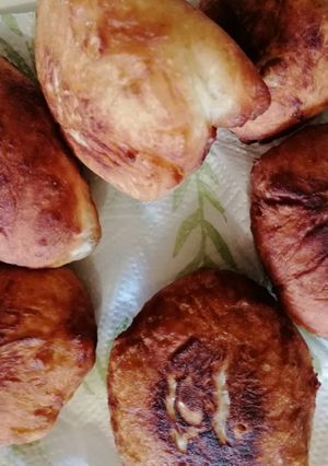 A picture of My fatcakes/amagwinya.