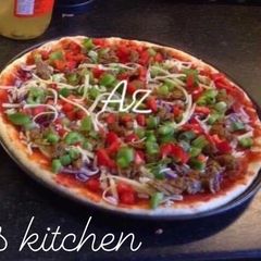 A picture of Leftover Lamb Pizza:.