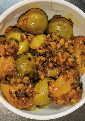 A picture of Gunde kairi k sabzi.