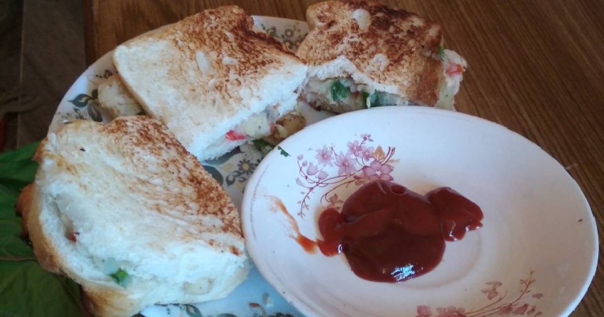 Chicken pepper sandwich Recipe by Zoya Ali Cookpad