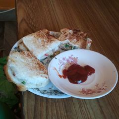A picture of Chicken pepper sandwich.