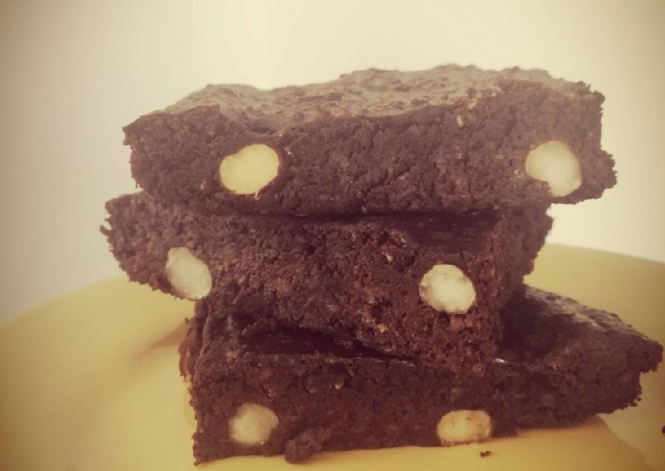 Brownie saludable de chocolate y porotos negros [frijoles]