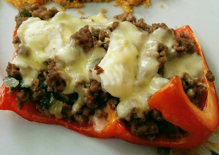 Pimentão recheado com carne moída - Tudogosreceitas