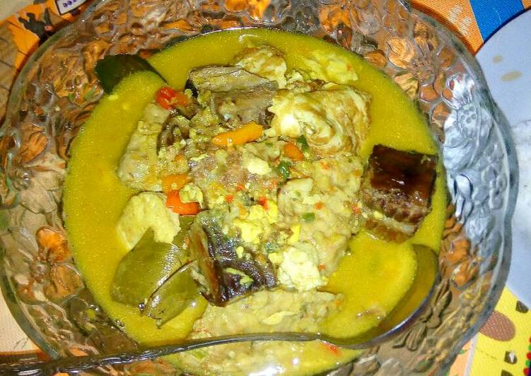 Cara Gampang Membuat Mangut ikan pe tahu tempe telur Lezat