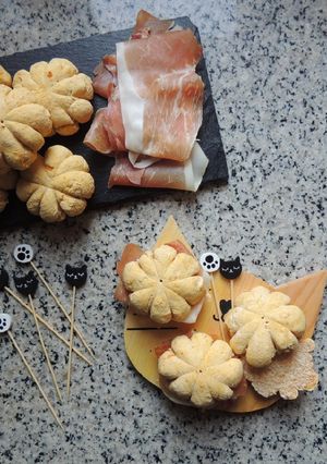 Foto di Panini con la zucca.. A forma di zucca!