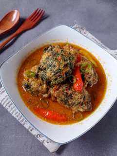 Foto resep Bola daun singkong kuah santan