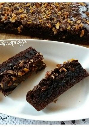 A picture of Walnut brownie.