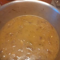 A picture of Fresh French onion soup.