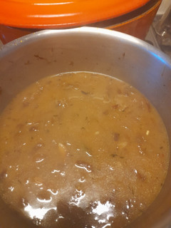A picture of Fresh French onion soup.