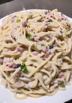 A picture of White Spaghetti.